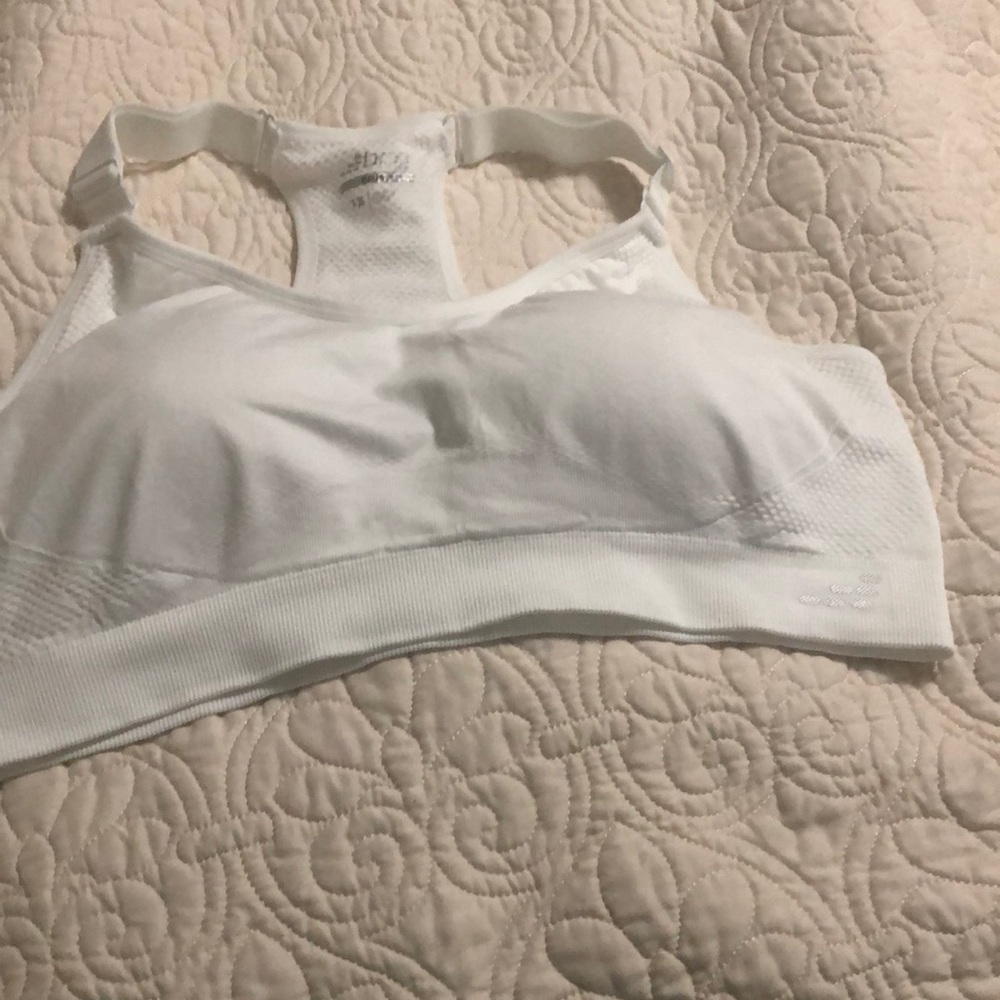 Plus size sports bra